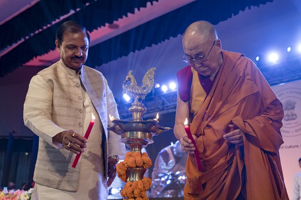 དུས་རབས་༢༡ནང་པ་ཞིག་བྱ་དགོས་པ།