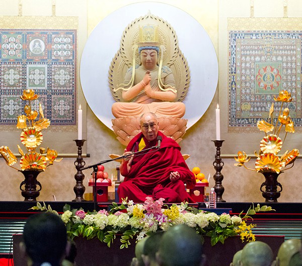 དཀའ་ངལ་འཕྲད་པའི་སྐབས་གདོང་ལེན་བྱ་ཕྱོགས། དཀའ་ངལ་འཕྲད་པའི་སྐབས་གདོང་ལེན་བྱ་ཕྱོགས།