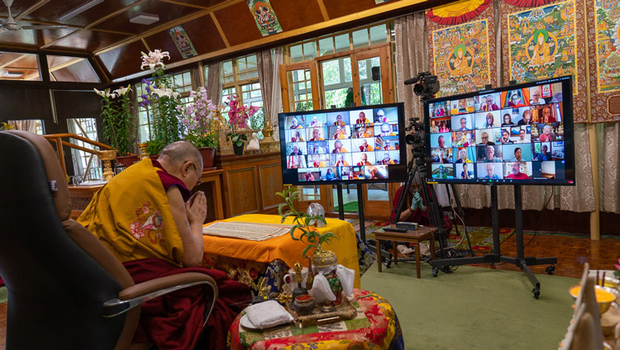 ཐུགས་རྗེ་ཆེན་པོའི་བཀའ་དབང་གི་སྟ་གོན།