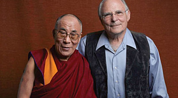 བཞུགས་སྒར་ནས་དྲ་ལམ་ཐོག་ཐད་ཀར་རྒྱང་སྲིང་གི་བགྲོ་གླེང་། བཞུགས་སྒར་ནས་དྲ་ལམ་ཐོག་ཐད་ཀར་རྒྱང་སྲིང་གི་བགྲོ་གླེང་།