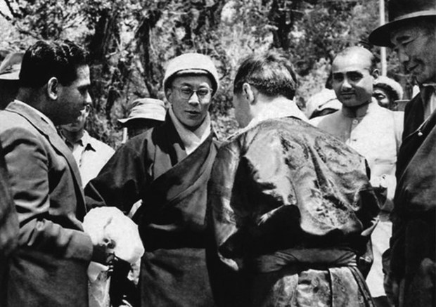 ༧གོང་ས་མཆོག་རྒྱ་གར་དུ་ཕེབས་ནས་ལོ་ངོ་དྲུག་ཅུ་ཐམ་པ་འཁོར་བ། ༧གོང་ས་མཆོག་རྒྱ་གར་དུ་ཕེབས་ནས་ལོ་ངོ་དྲུག་ཅུ་ཐམ་པ་འཁོར་བ།