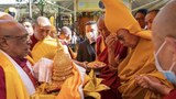 ༧གོང་ས་མཆོག་དགུང་གྲངས་༩༠ལ་ཕེབས་པ་དང་བསྟུན་ནས་ཤྲི་ལངྐ་རུ་སངས་རྒྱས་སྟོང་སྐུའི་གཙུག་ལག་ཁང་ཞིག་བཞེངས་འཆར་ཡོད་པ།