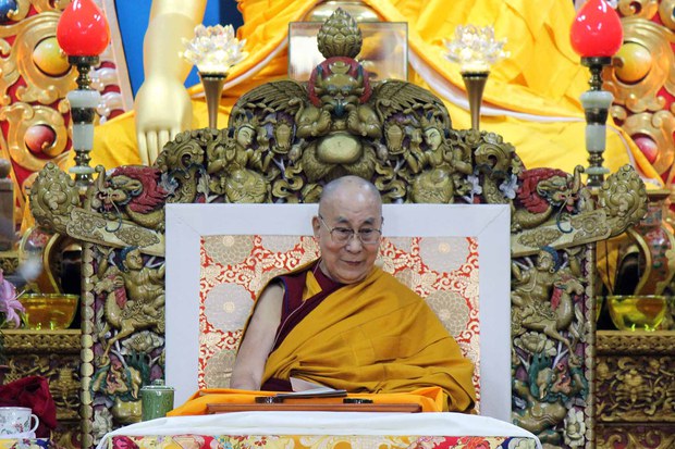 ༸གོང་ས་མཆོག་ནས་བཞུགས་སྒར་དུ་ཆོས་འབྲེལ།