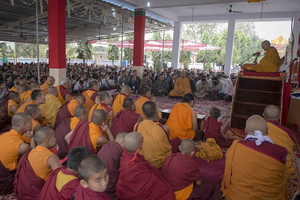 མང་ཚོགས་ནས་གཞུང་ཆེན་སློབ་སྦྱོང་བྱེད་དགོས།