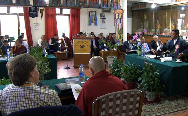 ལུས་སེམས་སྲོག་གི་བགྲོ་གླེང་ཚོགས་ཆེན་ཐེངས་གསུམ་པ་དབུ་འཛུགས། ལུས་སེམས་སྲོག་གི་བགྲོ་གླེང་ཚོགས་ཆེན་ཐེངས་གསུམ་པ་དབུ་འཛུགས།