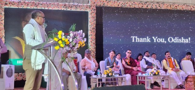 རྒྱ་གར་ཤར་ཕྱོགས་ཨོ་ཌི་ཤ་ཕུན་ཚོགས་གླིང་བོད་མིའི་གཞིས་ཆགས།