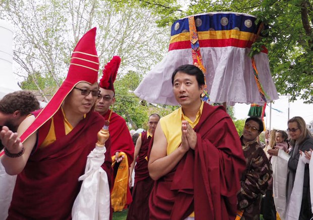 འཁོན་གདུང་ཛྙཱ་ན་བཛྲ་རིན་པོ་ཆེ་ནས་ཚེ་དབང་དང་བཀའ་སློབ།