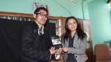 རྒྱལ་གཅེས་མཆོད་སྤྱིན་ཞེས་བའི་བརྙན་སྡེར་དབུ་འབྱེད་སྐབས།