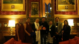 དབྱིན་ཇི་གྲོས་ཚོགས་འོག་མའི་ཚོགས་གཙོ་མཆོག་དང་མཇལ་སྐབས།