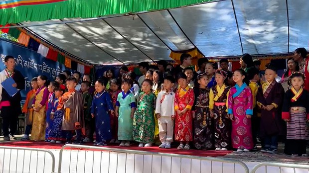ཧྥརནསི་བོད་རིགས་ཚོགས་པའི་གོ་སྒྲིག་འོག་སྐུའི་འཁྲུངས་སྐར་སྲུང་བརྩི་ཞུས་ཡོད་པ།