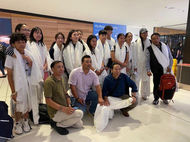 ཨོསྟྲི་ལི་ཡཱ་ནས་བོད་པའི་སློབ་ཕྲུག་ཁག་ཅིག་རྒྱ་གར་ལ་སློབ་སྦྱོང་ཆེད་བཏང་བ།