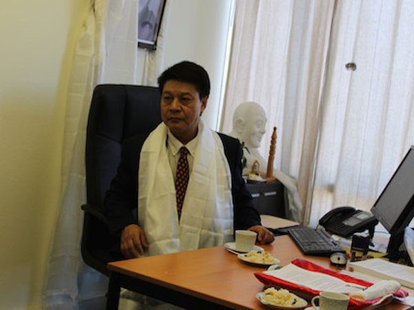 Brusselsབོད་ཀྱི་སྐུ་ཚབ་དོན་གཅོད་ཀྱི་མ་འོངས་ལས་འཆར། Brusselsབོད་ཀྱི་སྐུ་ཚབ་དོན་གཅོད་ཀྱི་མ་འོངས་ལས་འཆར།