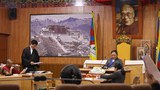 ཕོ་བྲང་ནས་བཀའ་འཁྲོལ་མེད་པར་གྲོས་ཚོགས་ནང་གསུང་གླེང་མི་གནང་བའི་འབོད་སྐུལ།