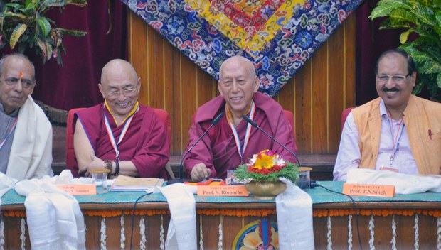 སློབ་དཔོན་ཟམ་གདོང་རིན་པོ་ཆེ་མཆོག་དགུང་གྲངས་བརྒྱད་ཅུར་ཕེབས་པའི་མཛད་སྒོ། སློབ་དཔོན་ཟམ་གདོང་རིན་པོ་ཆེ་མཆོག་དགུང་གྲངས་བརྒྱད་ཅུར་ཕེབས་པའི་མཛད་སྒོ།