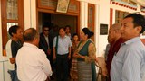 རྒྱ་གར་ལྷོ་ཕྱོཊ་སུ་གསར་འབྱོར་རྣམས་ཀྱི་ཆེད་དུ་ཁང་པ་གསར་རྒྱག་བྱེད་པ།