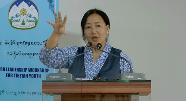 ཁྱིམ་སྡོད་བཀའ་རྒྱའི་སྐབས་སློབ་ཁྲིད་གནང་ཕྱོགས།