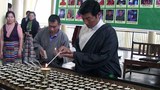 བོད་དོན་ཆེད་བློས་བཏང་མཁན་ཆེད་མཆོད་འབུལ།