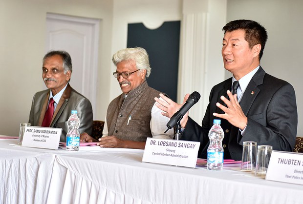 བོད་ཀྱི་གནད་དོན་དེ་འཛམ་གླིང་གི་ཁེ་ཕན་དང་འབྲེལ་བ་ཡོད།