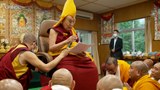 ༸གོང་ས་མཆོག་གིས་དགའ་ལྡན་བྱང་རྩེ་གྲྭ་ཚང་གི་དཔེ་ཁྲིད་དགེ་རྒན་རྣམས་ལ་རྗེ་ཙོང་ཁ་པ་ཆེན་པོའི་བསྟོད་པ་དང་། ལྷ་མོའི་འཕྲིན་སྐུལ་གྱི་ལྗགས་ལུང་སྩལ་བ།