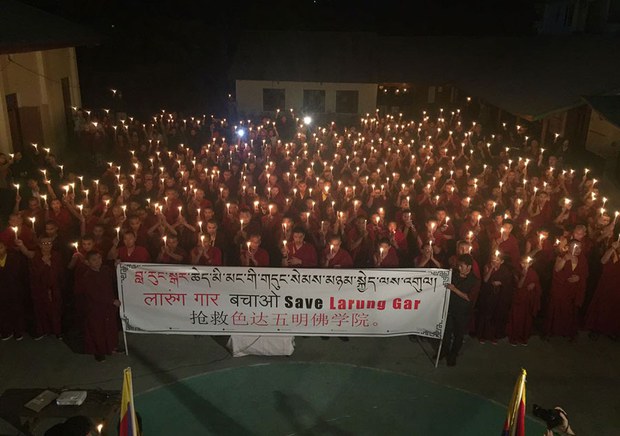 བླ་རུང་སྒར་ཆེད་མི་མང་གི་གདུང་སེམས་མཉམ་སྐྱེད།