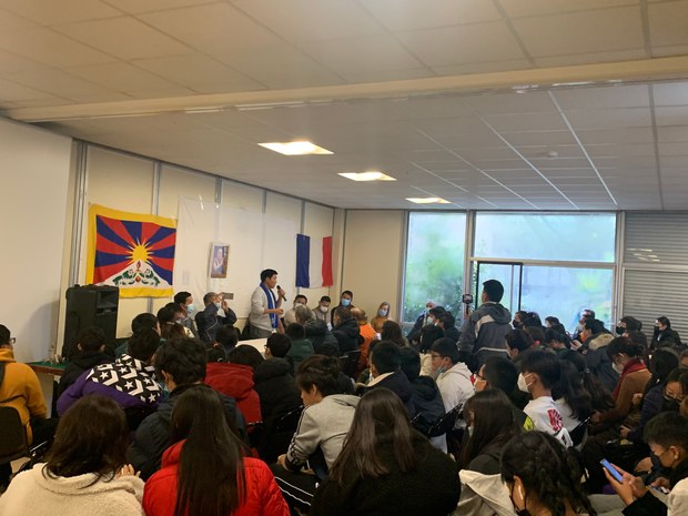 ཆབ་སྲིད་བཙོན་ཟུར་དོན་གྲུབ་དབང་ཆེན་ལགས་ནས་པེ་ཅིན་ཨོ་རྩལ་འགྲན་ཚོགས་ལ་ངོ་རྒོལ་སྤེལ་བ།