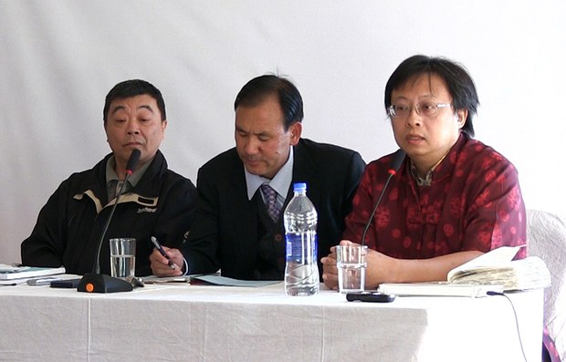 བོད་རྒྱ་སྨྱུག་ཚོགས་ནས་བོད་རྒྱའི་ཆབ་སྲིད་གནས་བབས་ཐད་བགྲོ་གླེང༌། བོད་རྒྱ་སྨྱུག་ཚོགས་ནས་བོད་རྒྱའི་ཆབ་སྲིད་གནས་བབས་ཐད་བགྲོ་གླེང༌།