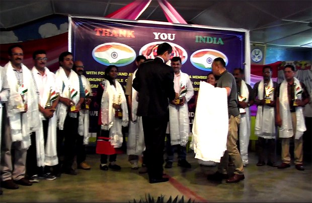 བདེ་སྐྱིད་སླར་གསོའི་ཉིན་སློབ་ཀྱི་རྒྱ་གར་དགེ་ལས་རྣམས་ལ་བཀའ་དྲིན་རྗེས་དྲན། བདེ་སྐྱིད་སླར་གསོའི་ཉིན་སློབ་ཀྱི་རྒྱ་གར་དགེ་ལས་རྣམས་ལ་བཀའ་དྲིན་རྗེས་དྲན།