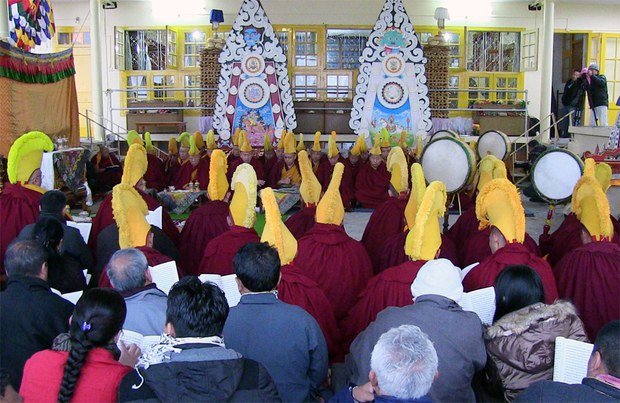 བཞུགས་སྒར་དུ་བོད་མི་སྒྲིག་འཛུགས་ནས་བོད་ཤིང་ལུག་ལོ་གསར་སྲུང་བརྩི། བཞུགས་སྒར་དུ་བོད་མི་སྒྲིག་འཛུགས་ནས་བོད་ཤིང་ལུག་ལོ་གསར་སྲུང་བརྩི།