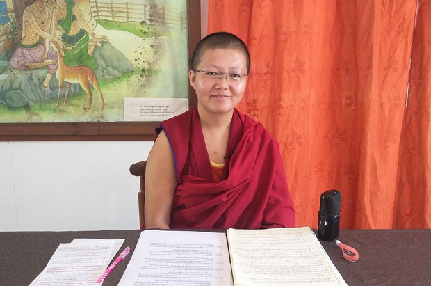 རིས་མེད་ཆོས་བརྒྱུད་བཞིའི་བཙུན་མའི་བགྲོ་གླེང་ཐེངས་དང་པོ་ཚོགས་གཏན་འཁེལ་ཡོད་པ། རིས་མེད་ཆོས་བརྒྱུད་བཞིའི་བཙུན་མའི་བགྲོ་གླེང་ཐེངས་དང་པོ་ཚོགས་གཏན་འཁེལ་ཡོད་པ།
