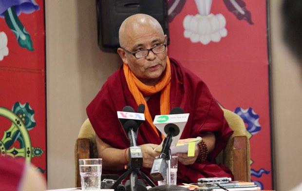 བོད་མིའི་མང་གཙོའི་འདུན་ལམ། བོད་མིའི་མང་གཙོའི་འདུན་ལམ།