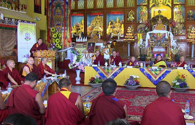 ༧རྒྱལ་བའི་བརྟན་བཞུགས་དང་བཀའ་དྲིན་རྗེས་དྲན་ཆེད་མཁས་པའི་བགྲོ་གླེང༌། ༧རྒྱལ་བའི་བརྟན་བཞུགས་དང་བཀའ་དྲིན་རྗེས་དྲན་ཆེད་མཁས་པའི་བགྲོ་གླེང༌།