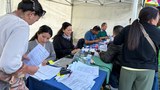 བོད་མི་དང་བླངས་དཔྱ་དངུལ་ལག་དེབ་གསར་བཟོ།