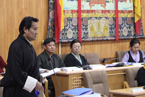 སྨན་བཅོས་ལྟ་སྐྱོང་ལས་གཞི་ཡིས་སྤྱི་ཚོགས་ལ་མུ་མཐུད་ཕན་ཐོག་འགྲུབ་ཐུབ་པའི་རེ་བ་ཡོད།