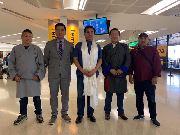 བཙན་བྱོལ་བོད་མིའི་ལས་གཞིའི་ཐོག་ཐུགས་སྣང་། བཙན་བྱོལ་བོད་མིའི་ལས་གཞིའི་ཐོག་ཐུགས་སྣང་།