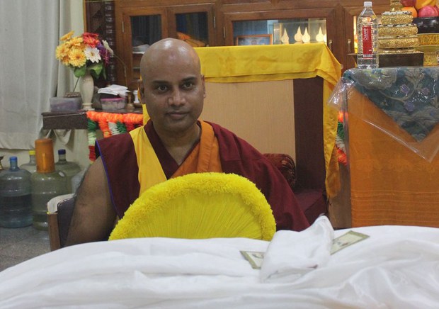 ༧གོང་ས་༧སྐྱབས་མགོན་ཆེན་པོ་མཆོག་གིས་ང་ལ་འཚམས་འདྲི་གནང་བར་དགའ་ཚོ་ཆེན་པོ་བྱུང་།