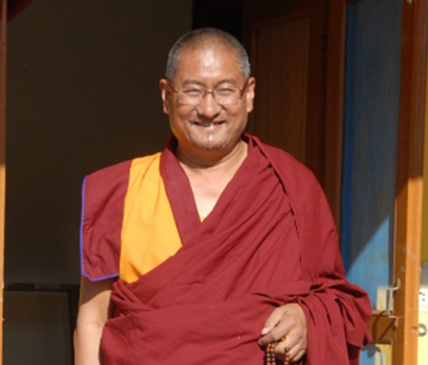 ཇོ་ནང་རྒྱལ་ཚབ་རིན་པོ་ཆེ་མཆོག་ཐེ་ཝན་ཁུལ་ཕེབས་ཡོད་པ། ཇོ་ནང་རྒྱལ་ཚབ་རིན་པོ་ཆེ་མཆོག་ཐེ་ཝན་ཁུལ་ཕེབས་ཡོད་པ།