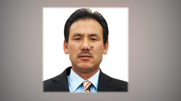 སྤྱི་ཟུར་འབའ་བ་སྐལ་བཟང་རྒྱལ་མཚན་ལགས་ཐེ་ཝན་གྱི་སྐུ་ཚབ་དོན་གཅོད་ལ་བསྐོ་གཞག