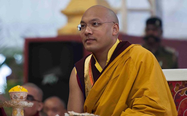 ཀརྨ་པ་མཆོག་ནས་རྡ་སྟེང་བོད་ཁྱིམ་སློབ་གྲྭའི་དགེ་སློབ་ཡོངས་ལ་བཀའ་སློབ།