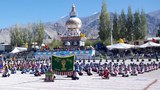 ལ་དྭགས་བོད་ཁྱིམ་དབུ་བརྙེས་ནས་ལོ་༤༠འཁོར་བ།