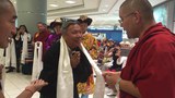 གླིང་རིན་པོ་ཆེ་མཆོག་ཨ་རི་དང་ཁེ་ན་ཌའི་ནང་ཆིབས་བསྒྱུར་བསྐྱང་བཞིན་པ།