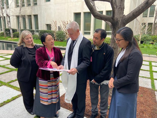བོད་དོན་ཞུ་གཏུགས་ཀྱི་ལས་འགུལ་ཕྱིར་འགྱངས། བོད་དོན་ཞུ་གཏུགས་ཀྱི་ལས་འགུལ་ཕྱིར་འགྱངས།