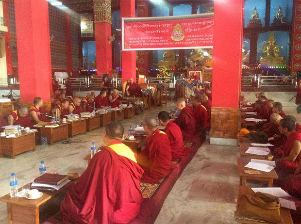 གསང་སྔགས་རྡོ་རྗེ་ཐེག་པའི་བགྲོ་གླེང༌།