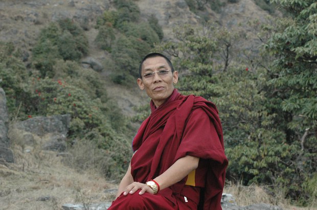 བོད་ཀྱི་ལོ་གསར་སྲུང་བརྩི་བྱེད་པའི་སྲོལ་དར་ཚུལ།