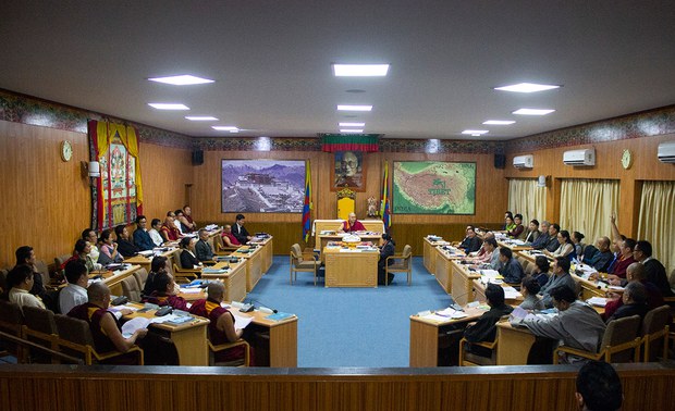 མ་འོངས་སྲིད་སྐྱོང་འདེམས་ཕྱོགས་ཐོག་གི་བསམ་ཚུལ། མ་འོངས་སྲིད་སྐྱོང་འདེམས་ཕྱོགས་ཐོག་གི་བསམ་ཚུལ།