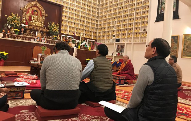 ཨ་རི་དང་ཁེ་ན་ཌའི་ནང་༸རྒྱལ་བའི་སྐུ་ཕྱྭའི་ཞབས་རིམ་གསོག་སྒྲུབ་གནང་བ། ཨ་རི་དང་ཁེ་ན་ཌའི་ནང་༸རྒྱལ་བའི་སྐུ་ཕྱྭའི་ཞབས་རིམ་གསོག་སྒྲུབ་གནང་བ།