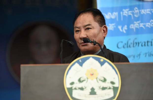 བཙན་འབྱོལ་སྤྱི་ཚོགས་ནང་དམངས་གཙོའི་ཁེ་དབང་ལོངས་སྤྱོད། བཙན་འབྱོལ་སྤྱི་ཚོགས་ནང་དམངས་གཙོའི་ཁེ་དབང་ལོངས་སྤྱོད།