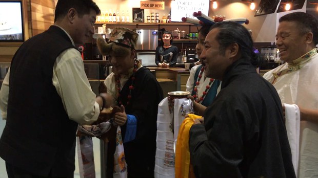 ཨ་རིའི་ནང་གལ་ཆེའི་མི་སྣ་ཁག་ཅིག་དང་མཇལ་མོལ་གནང་རྒྱུ།