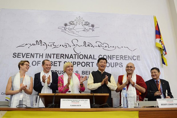 བོད་དོན་རྒྱབ་སྐྱོར་ཚོགས་པར་བཀའ་སློབ་གནང་བ།