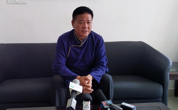 སྤྱི་འཐུས་ཚོགས་གཙོ་མཆོག་ཨ་རིའི་སྐུ་ཚབ་དོན་གཅོད་དུ་བསྐོ་གཞག། སྤྱི་འཐུས་ཚོགས་གཙོ་མཆོག་ཨ་རིའི་སྐུ་ཚབ་དོན་གཅོད་དུ་བསྐོ་གཞག།