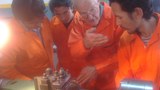 སེའི་ལ་ཀོ་བོད་ཁྱིམ་ལག་ཤེས་སྦྱོང་རྡར་ནང་སློབ་མ་མང་དུ་འགྲོ་བ།